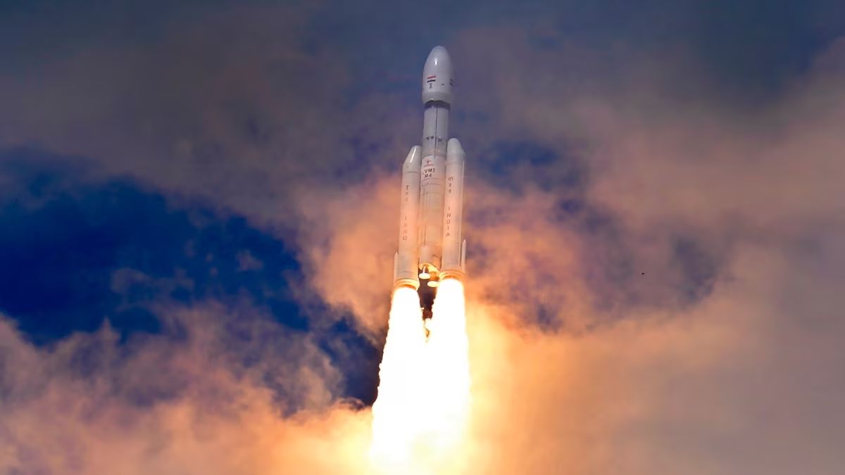 La India hace historia al aterrizar una nave espacial en el polo sur de la Luna